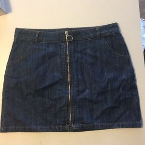 Forever 21 denim zipper skirt